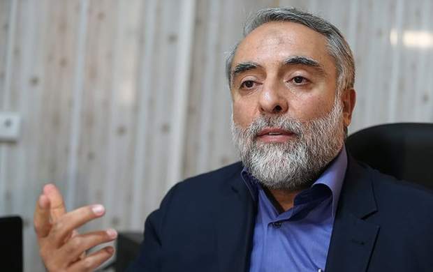 چرا رهبرانقلاب برخی افراد را عزل نمی‌کنند؟