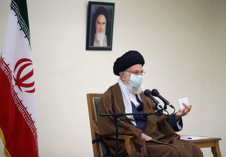 خواص جامعه برای تولید شخصیتهایی همچون حضرت حمزه همت کنند/قدرت شناخت و عزم راسخدو ویژگی برجسته و الگوساز در جناب حمزه است خواص جامعه برای تولید شخصیتهایی همچون حضرت حمزه همت کنند/قدرت شناخت و عزم راسخدو ویژگی برجسته و الگوساز در جناب حمزه است