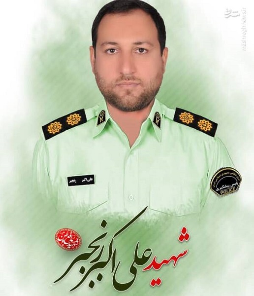 چگونه اصلاح طلبان چاقوی اوباش علیه پلیس را تیز کردند/ شهادت مأمور پلیس در شیراز، نتیجه پروژه «خلع سلاح حافظان امنیت»چاقو تیز کنی اصلاح طلبان برای اوباش/ دستهای بسته پلیس چه سودی برای چه کسی دارد؟!/پلیس نشانه اقتدار یا ذلت چگونه اصلاح طلبان چاقوی اوباش علیه پلیس را تیز کردند/ شهادت مأمور پلیس در شیراز، نتیجه پروژه «خلع سلاح حافظان امنیت»چاقو تیز کنی اصلاح طلبان برای اوباش/ دستهای بسته پلیس چه سودی برای چه کسی دارد؟!/پلیس نشانه اقتدار یا ذلت