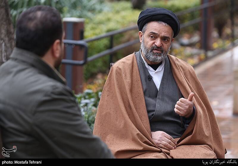ماجرای کمک برخی از مسئولین به «پیرپاتالهای رجوی»+عکس و فیلم ماجرای کمک برخی از مسئولین به «پیرپاتالهای رجوی»+عکس و فیلم