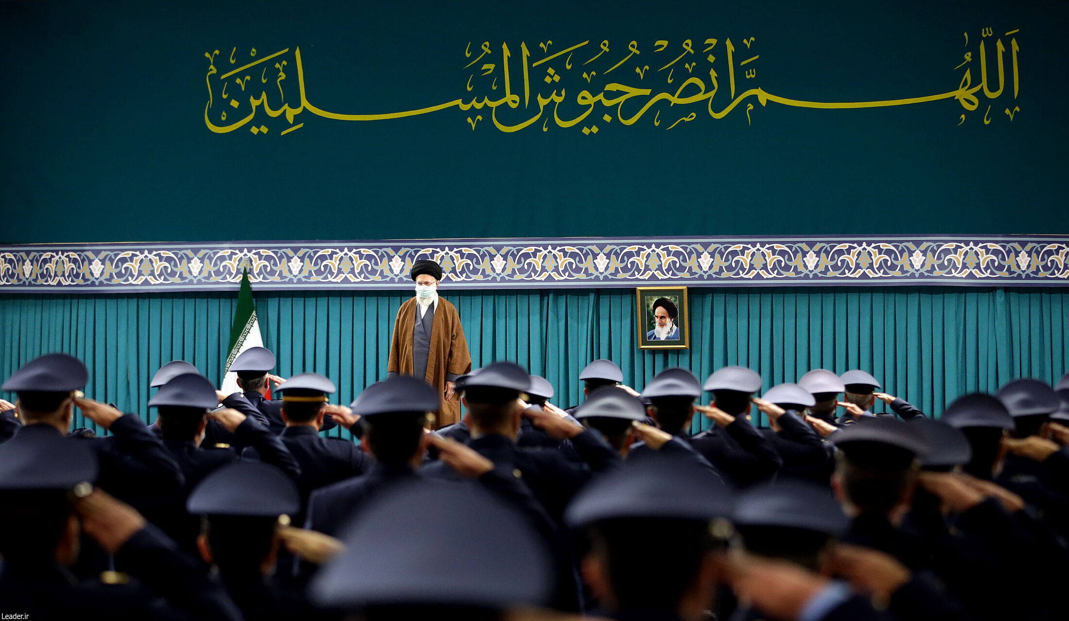 تصاویر دیدار همافران با رهبرانقلاب