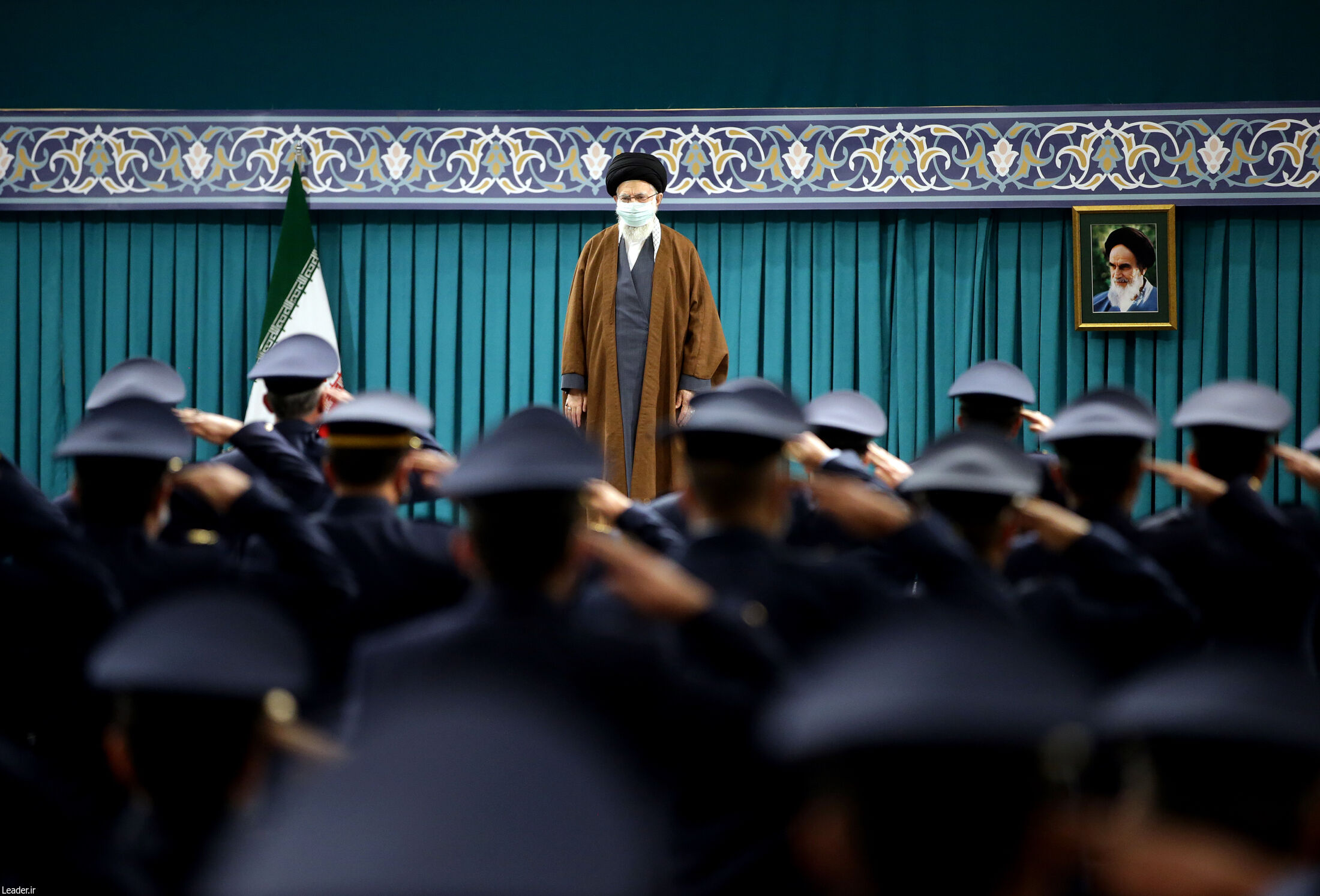 تصاویر دیدار همافران با رهبرانقلاب