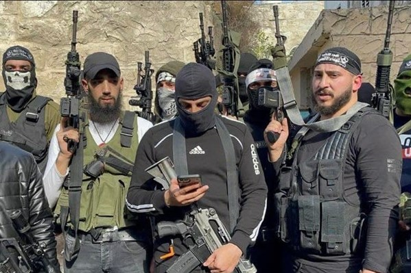 حماس: اماکن حضور صهیونیستها را به آتش بکشید حماس: اماکن حضور صهیونیستها را به آتش بکشید