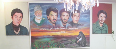 خانزادهای که مادر ۳ شهید شد/ مادری که همچنان با صلابت ایستاده است خانزادهای که مادر ۳ شهید شد/ مادری که همچنان با صلابت ایستاده است