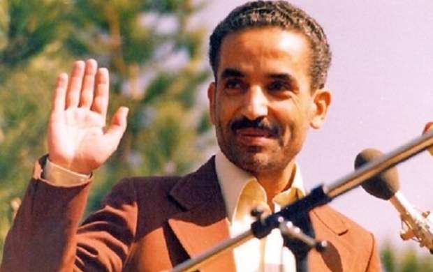 سرود خواندن دیده نشده شهید رجایی سرود خواندن دیده نشده شهید رجایی