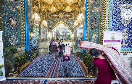 فرشهای حرم امام حسین(ع) نو شد +عکس فرشهای حرم امام حسین(ع) نو شد +عکس