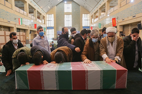 تشییع پیکر شهید مدافع حرم «امیرعلی محمدیان»