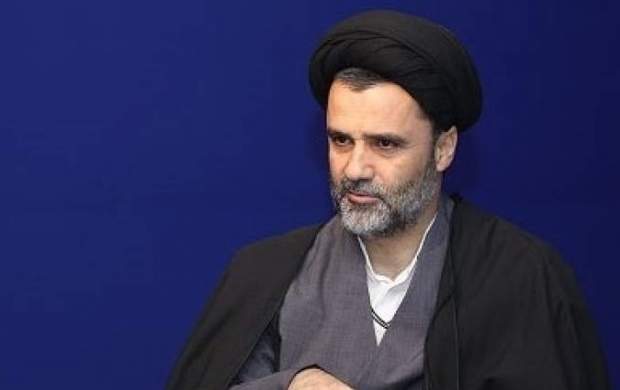 نبویان: آمریکا برای مذاکره به «در و دیوار» میزند نبویان: آمریکا برای مذاکره به «در و دیوار» میزند