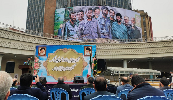 رونمایی از دیوارنگاره لشکر محمد(ص) رونمایی از دیوارنگاره لشکر محمد(ص)