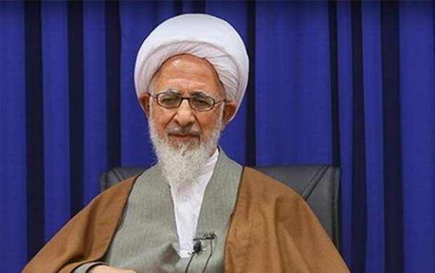 آیتالله جوادی آملی: مسئولان تلاش کنند بین مردم و نان مردم جدایی نیافتد آیتالله جوادی آملی: مسئولان تلاش کنند بین مردم و نان مردم جدایی نیافتد