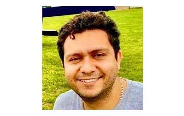 آقازادهای که آن سر دنیا هم دست در جیب بیتالمال میکند! آقازادهای که آن سر دنیا هم دست در جیب بیتالمال میکند!