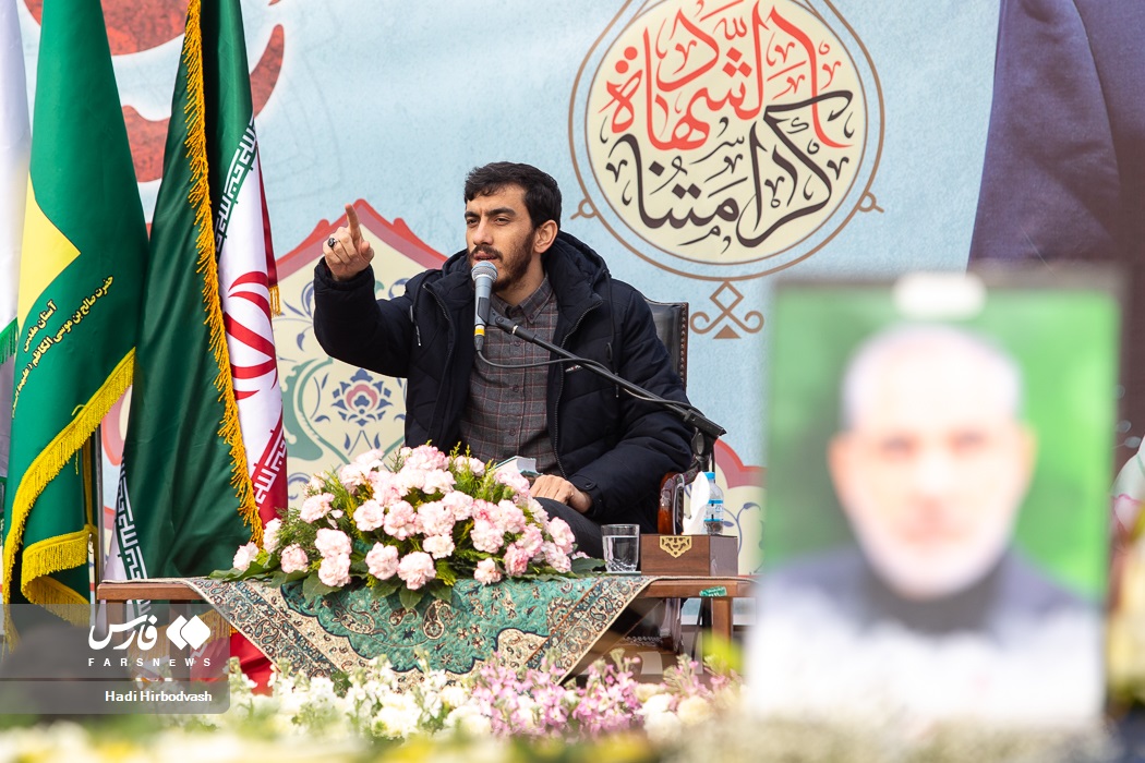 تصاویری از مراسم چهلم شهید حسن ایرلو تصاویری از مراسم چهلم شهید حسن ایرلو