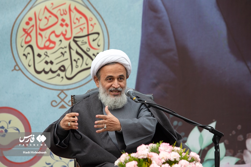 تصاویری از مراسم چهلم شهید حسن ایرلو تصاویری از مراسم چهلم شهید حسن ایرلو