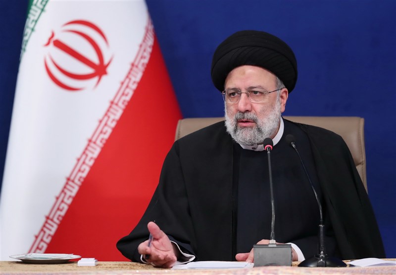 سفرهای استانی دولت به علت شیوع کرونا فعلا متوقف شد/ بازی فوتبال ایران و امارات بدون حضور تماشاگران سفرهای استانی دولت به علت شیوع کرونا فعلا متوقف شد/ بازی فوتبال ایران و امارات بدون حضور تماشاگران