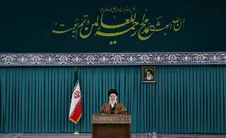 حدیث نصب شده در محل سخنرانی تلویزیونی رهبر انقلاب به مناسبت عید مبعث حدیث نصب شده در محل سخنرانی تلویزیونی رهبر انقلاب به مناسبت عید مبعث