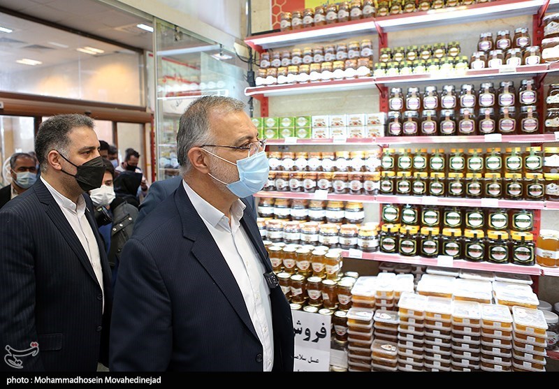 بازدید شهردار تهران از بازار میوه تره بار بازدید شهردار تهران از بازار میوه تره بار