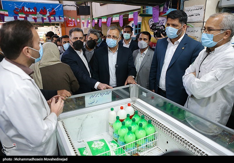 بازدید شهردار تهران از بازار میوه تره بار بازدید شهردار تهران از بازار میوه تره بار