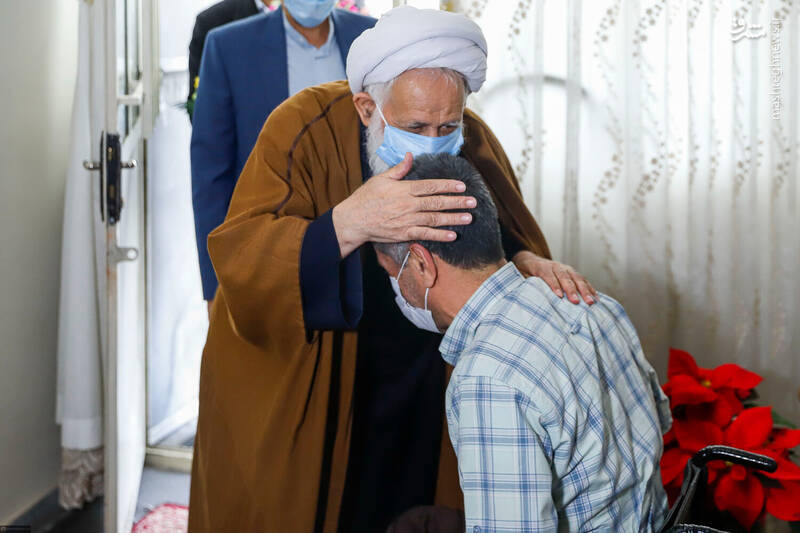 عکس/ اعزام نمایندگان رهبر انقلاب برای تجلیل از جانبازان عکس/ اعزام نمایندگان رهبر انقلاب برای تجلیل از جانبازان
