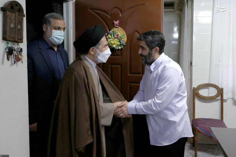 عکس/ اعزام نمایندگان رهبر انقلاب برای تجلیل از جانبازان عکس/ اعزام نمایندگان رهبر انقلاب برای تجلیل از جانبازان