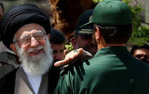 پاسداری از منظر رهبر معظم انقلاب اسلامی پاسداری از منظر رهبر معظم انقلاب اسلامی