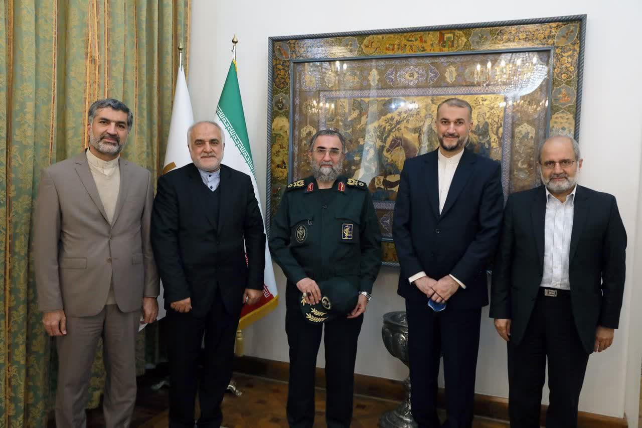 عکس/سردار باقر زاده با امیر عبداللهیان