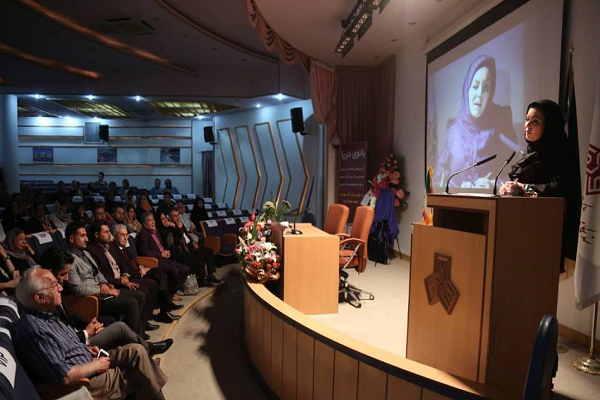 وارونهنمایی در جشنوارههای خارجی/ برخی سلبریتیها چرا دروغ میگویند؟ وارونهنمایی در جشنوارههای خارجی/ برخی سلبریتیها چرا دروغ میگویند؟