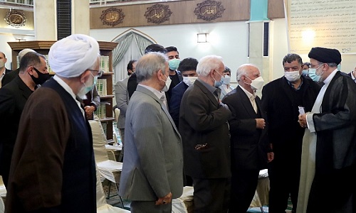 خدمت خالصانه و باز کردن گرههای مردم پیام شهدا به مسئولان است/حل مشکل مردم پیام شهداست+عکس خدمت خالصانه و باز کردن گرههای مردم پیام شهدا به مسئولان است/حل مشکل مردم پیام شهداست+عکس