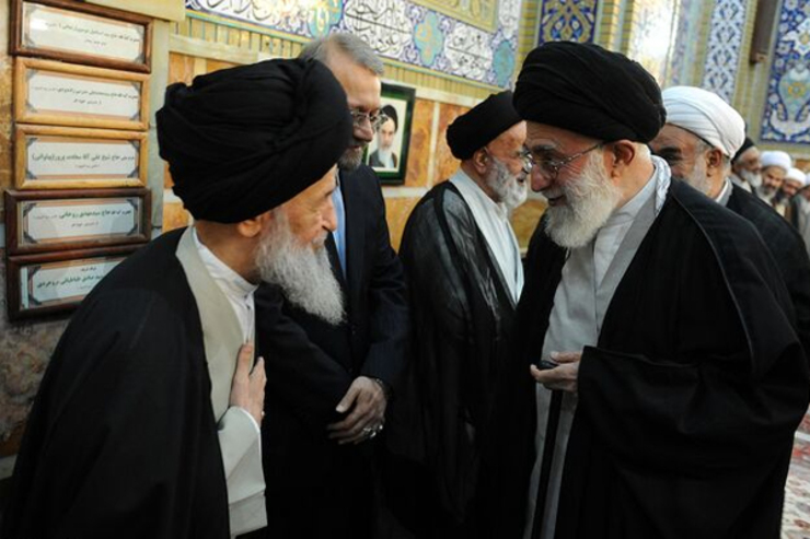 آیت الله علوی گرگانی همواره وفادارانه در کنار مردم و پشتیبان نظام مقدس بودند آیت الله علوی گرگانی همواره وفادارانه در کنار مردم و پشتیبان نظام مقدس بودند
