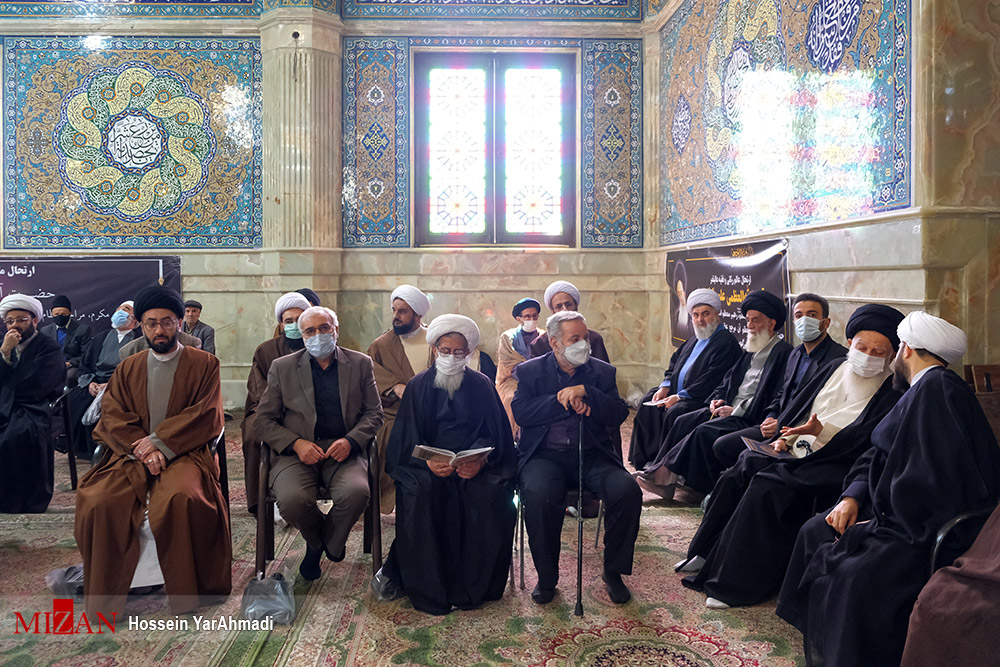 تشییع پیکر آیت الله العظمی علوی گرگانی