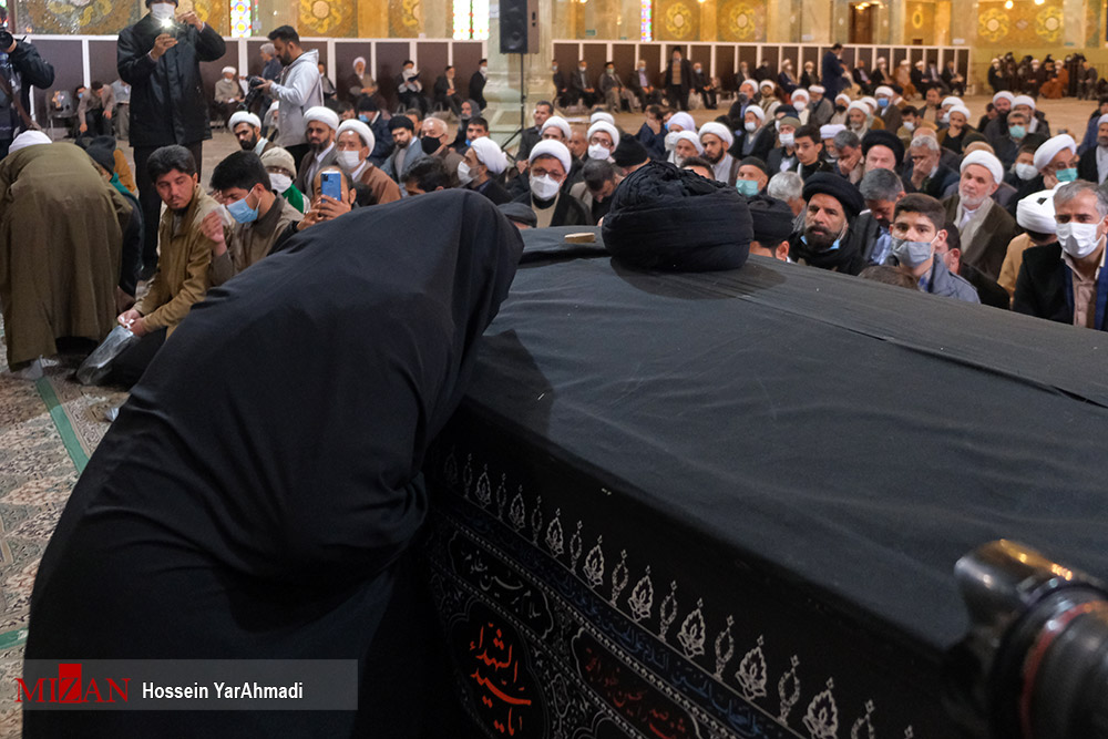 تشییع پیکر آیت الله العظمی علوی گرگانی