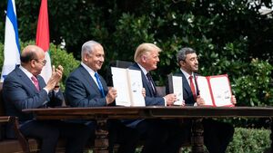 از چاله در آمدن و به چاه افتادن «عربستان، امارات و بحرین» از چاله در آمدن و به چاه افتادن «عربستان، امارات و بحرین»