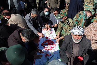 ورود پیکر ۷۲ شهید تازه تفحص شده به کشور ورود پیکر ۷۲ شهید تازه تفحص شده به کشور