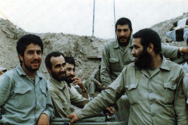ده خاطره از علمدار خمینی؛ حسین خرازی ده خاطره از علمدار خمینی؛ حسین خرازی