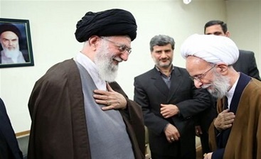 تهمت و توهین سخیف عضو تحریریه حریم امام به علامه مصباح! تهمت و توهین سخیف عضو تحریریه حریم امام به علامه مصباح!