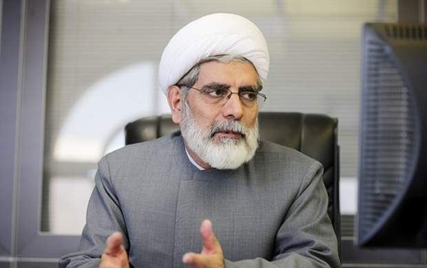عذرخواهی رهامی از روی کار آوردن روحانی عذرخواهی رهامی از روی کار آوردن روحانی