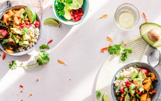چگونه هم روزه بگیریم هم با انرژی کار کنیم؟ چگونه هم روزه بگیریم هم با انرژی کار کنیم؟