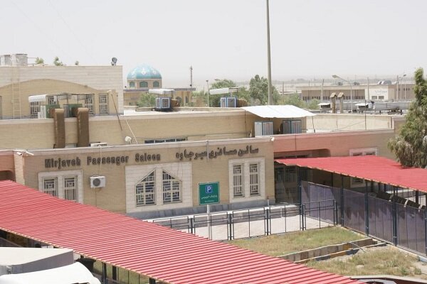 ممنوعیت ورود مسافران پاکستانی از مرز میرجاوه ممنوعیت ورود مسافران پاکستانی از مرز میرجاوه
