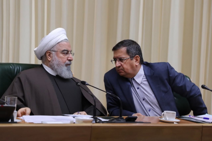 اظهارات متناقض رئیس اسبق بانک مرکزی اظهارات متناقض رئیس اسبق بانک مرکزی