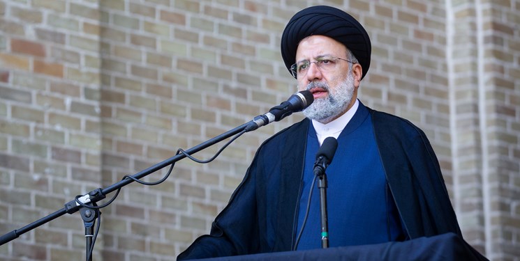 رئیسی: از 5 دقیقهام استفاده نمیکنم ولی کاندیداها تهمت نزنند رئیسی: از 5 دقیقهام استفاده نمیکنم ولی کاندیداها تهمت نزنند