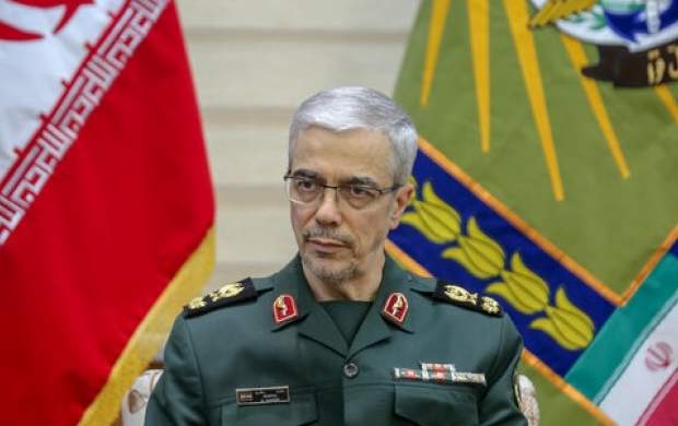 سرلشکر باقری: ایران جبهه معاندین مبهوت کرد سرلشکر باقری: ایران جبهه معاندین مبهوت کرد