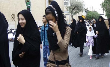 نگرانی نسبت به وضعیت حجاب در شهر قم/ بزرگان بطور جدی وارد عمل شوند نگرانی نسبت به وضعیت حجاب در شهر قم/ بزرگان بطور جدی وارد عمل شوند