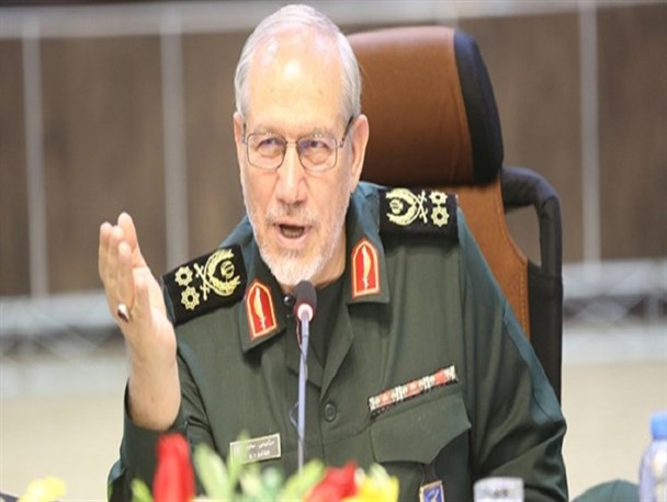 خاطره نویسی از دفاع مقدس یک توفیق است خاطره نویسی از دفاع مقدس یک توفیق است