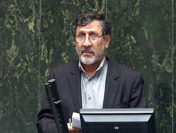 رئیسی کمکاری روحانی در حوزه کرونا را جبران میکند رئیسی کمکاری روحانی در حوزه کرونا را جبران میکند