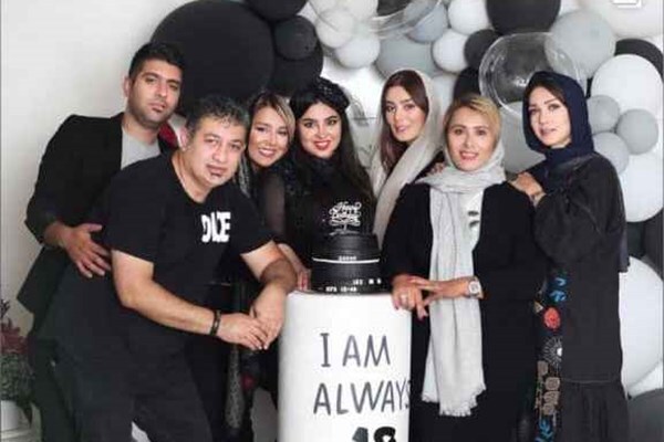 رفتارهای دوگانه سلبریتی نماها کی تمام میشود؟ رفتارهای دوگانه سلبریتی نماها کی تمام میشود؟