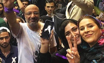 سواری روی مشکلات مردم برای احیای چهره/ اشک تمساح سلبریتیها برای کم آبی خوزستان قابل باور است؟ سواری روی مشکلات مردم برای احیای چهره/ اشک تمساح سلبریتیها برای کم آبی خوزستان قابل باور است؟