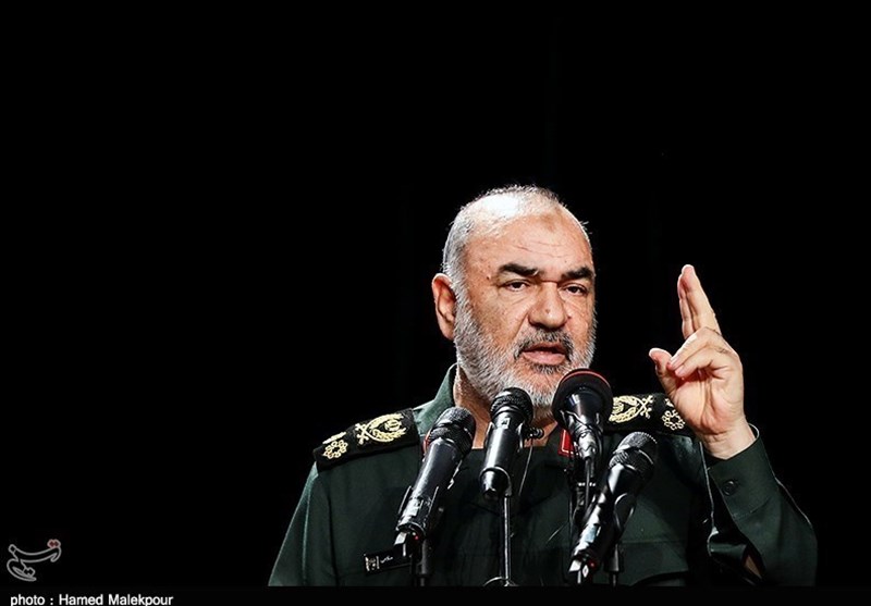 با تمام توان برای مقابله با کرونا در صحنه هستیم با تمام توان برای مقابله با کرونا در صحنه هستیم