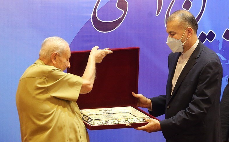 نشست روسای نمایندگان سیاسی خارجی با وزیر امور خارجه نشست روسای نمایندگان سیاسی خارجی با وزیر امور خارجه