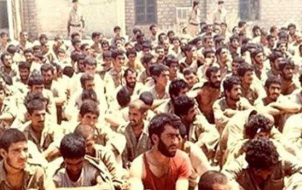 ماجرای سرباز بعثی که اشعار «حاج منصور» را زمزمه میکرد ماجرای سرباز بعثی که اشعار «حاج منصور» را زمزمه میکرد