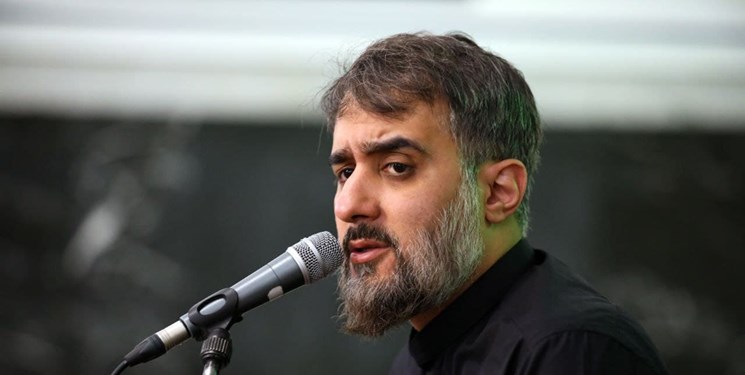 پویانفر در حرم امام رضا میخواند پویانفر در حرم امام رضا میخواند