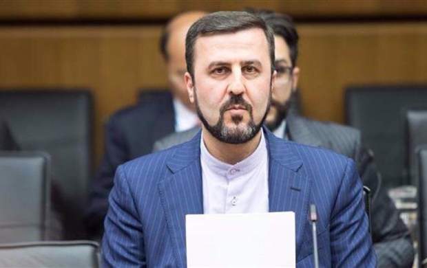 انتقاد غریبآبادی از «رویکرد دوگانه» آمریکا و انگلیس انتقاد غریبآبادی از «رویکرد دوگانه» آمریکا و انگلیس